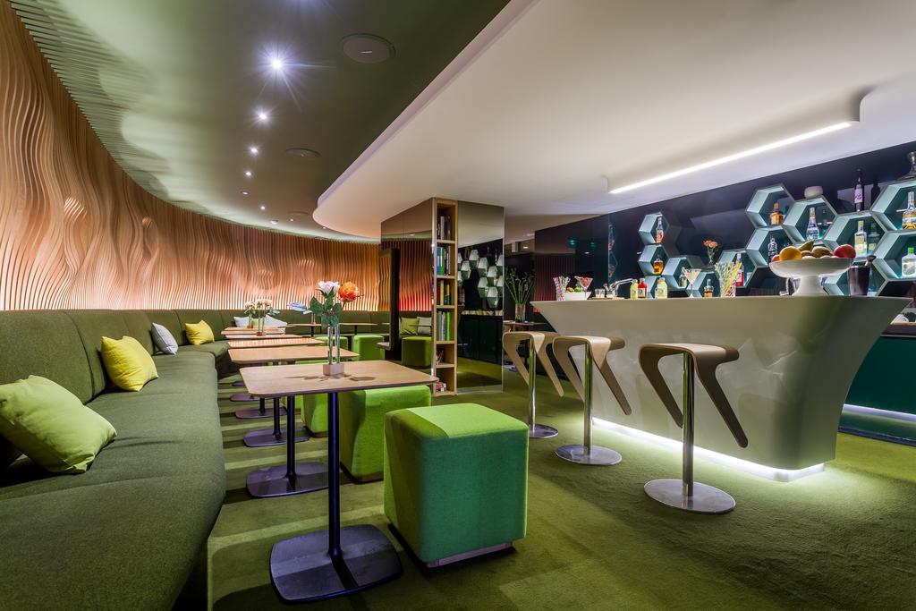 Odyssey By Elegancia Paris